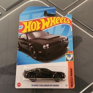 Hot Wheels 2018 Dodge Challenger SRT Demon Car NIP